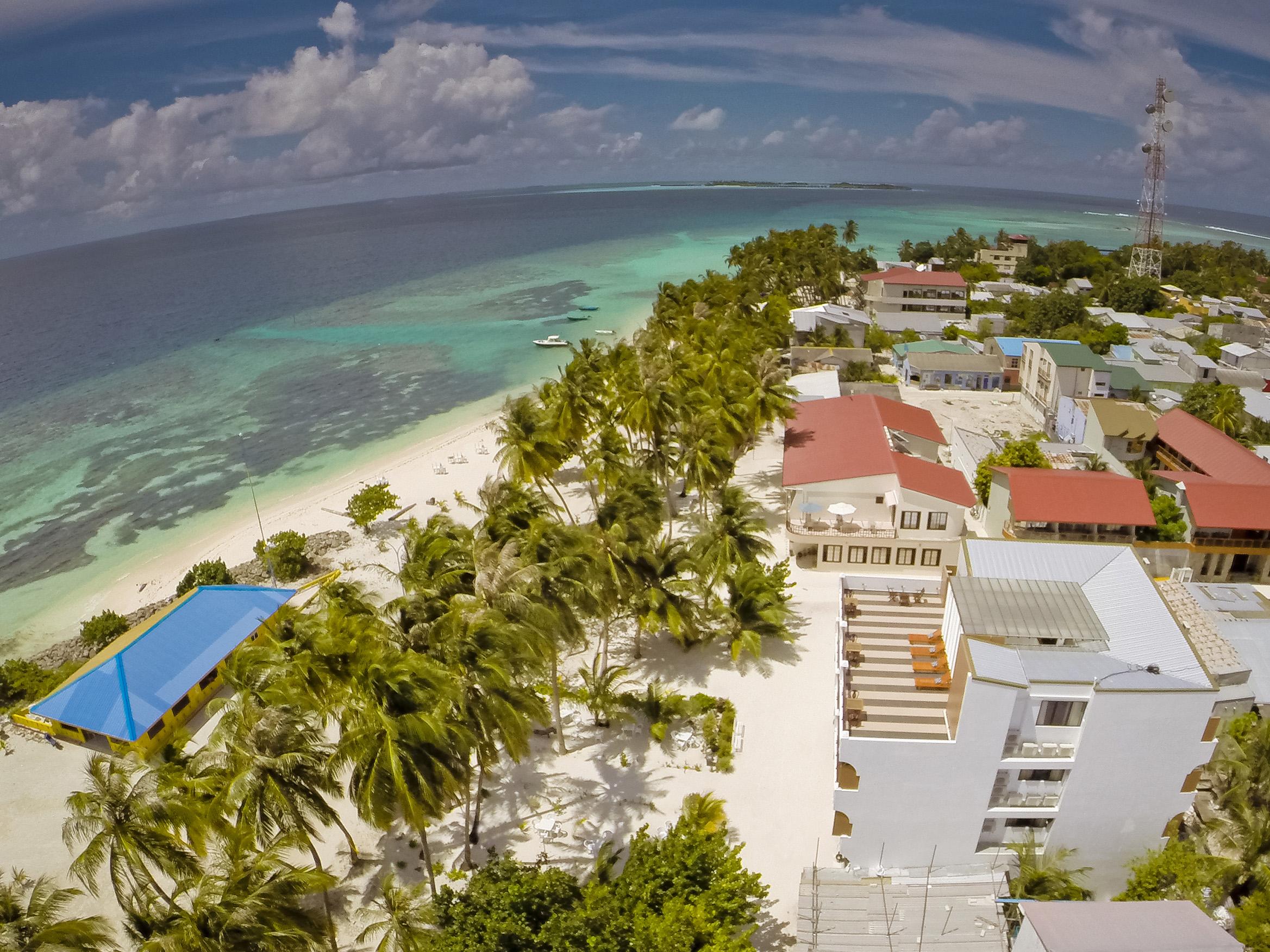 Crystal Sands Maafushi Bagian luar foto