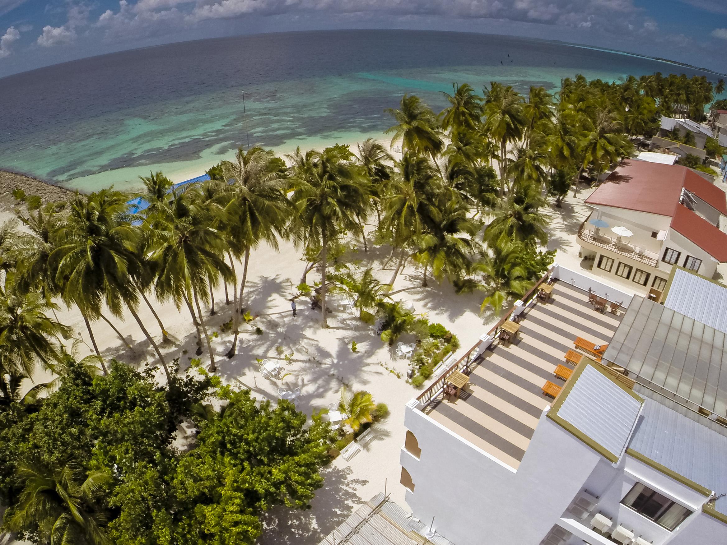 Crystal Sands Maafushi Bagian luar foto